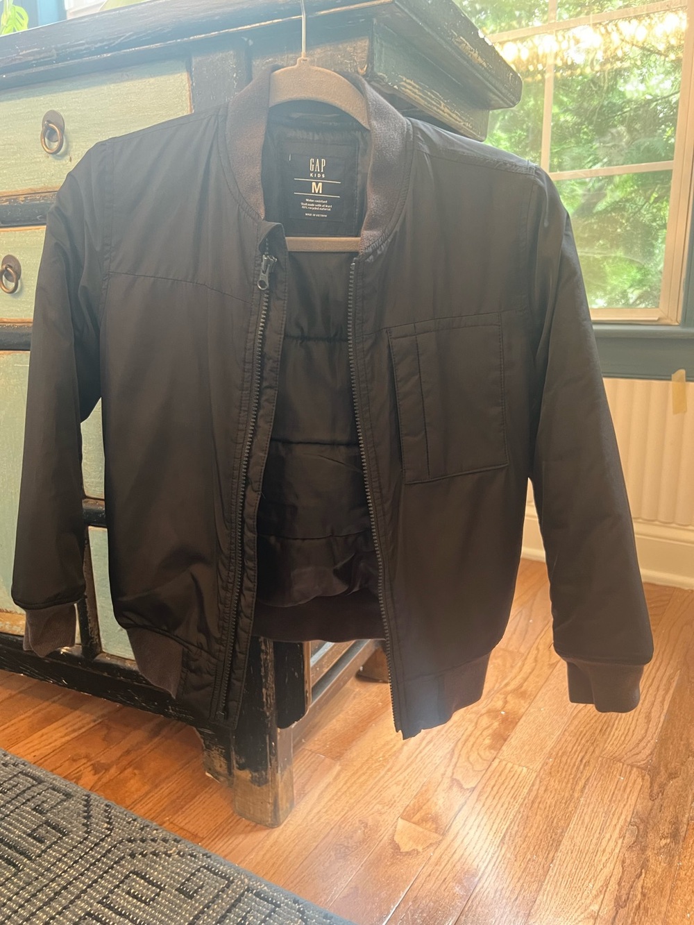 GAP Kids/ Med 8-9/ Black Bomber Jacket - Classic midweight coat - Picture 5 of 5